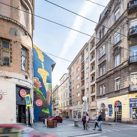 New Central&convenient *