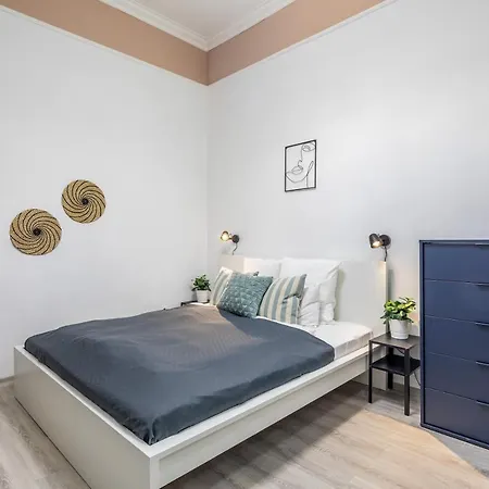 New And Convenient * Budapest