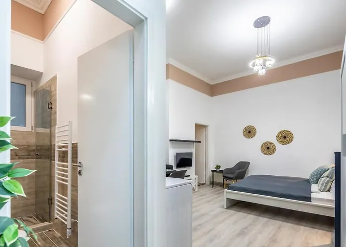 New And Convenient * Budapesta